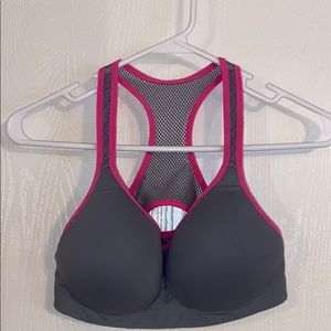 Yoga Pink push up sports bra